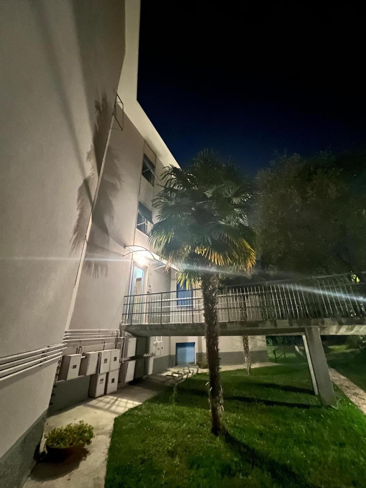 La Casa Di Laziseアパートメント エクステリア 写真